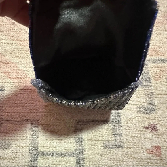 Vintage Blue and silver striped beaded bag - Picture 5 of 10